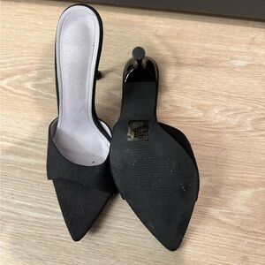 Black heeled sandals ( PLT)